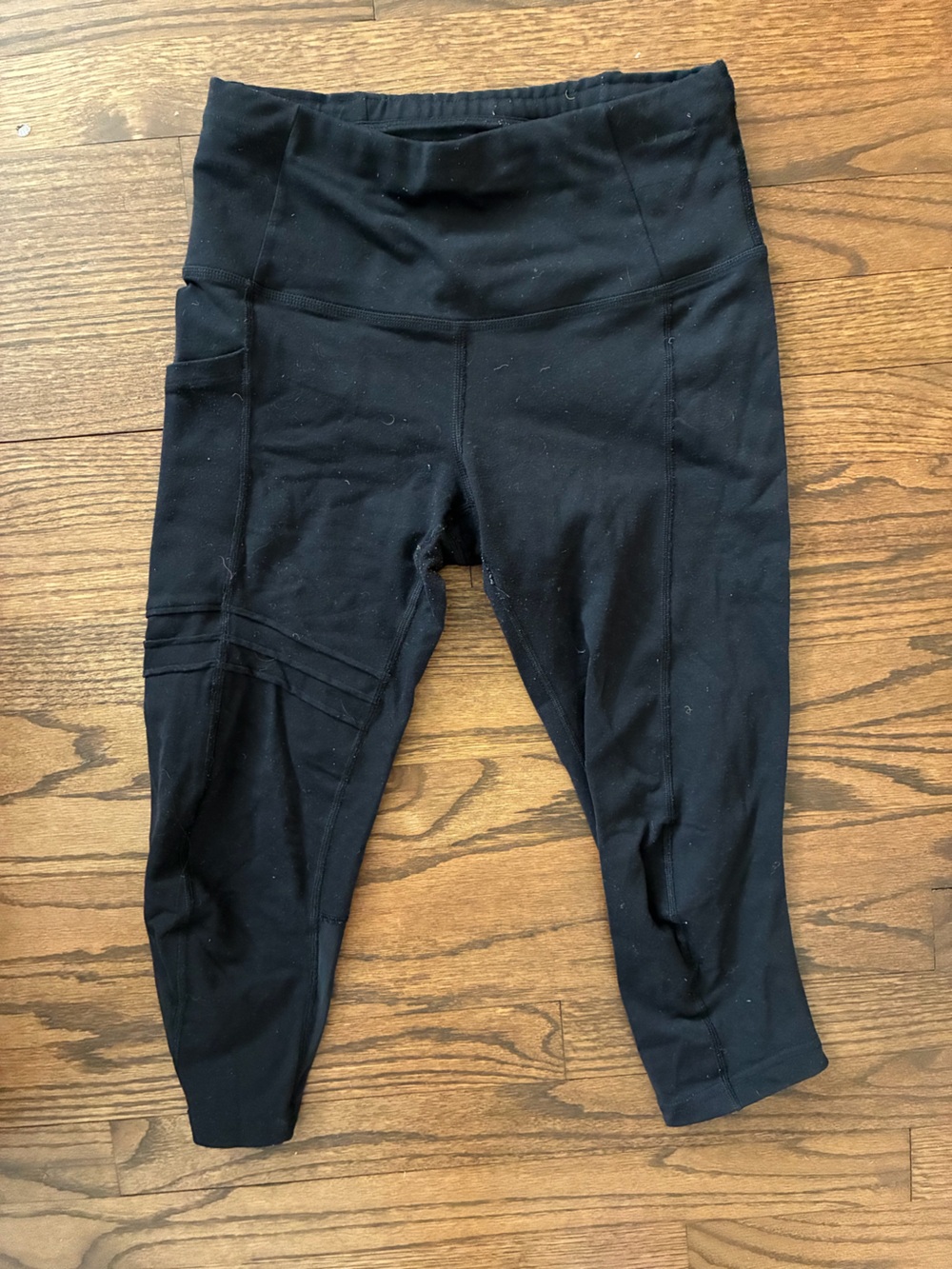 Oiselle Black Pocket Joggers Cropped